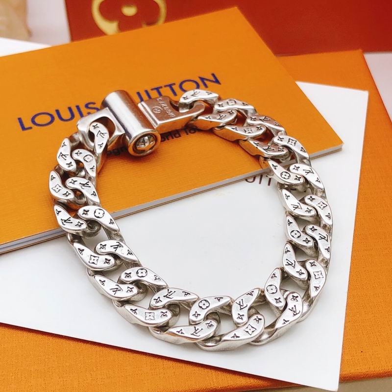 LV Bracelet 03lyr613